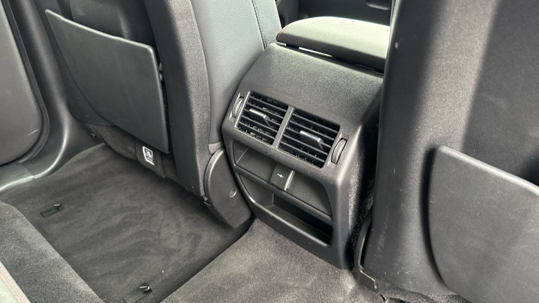 Land Rover Discovery Sport 2.0 D180 R-Dynamic SE 5dr Auto Diesel Station Wagon